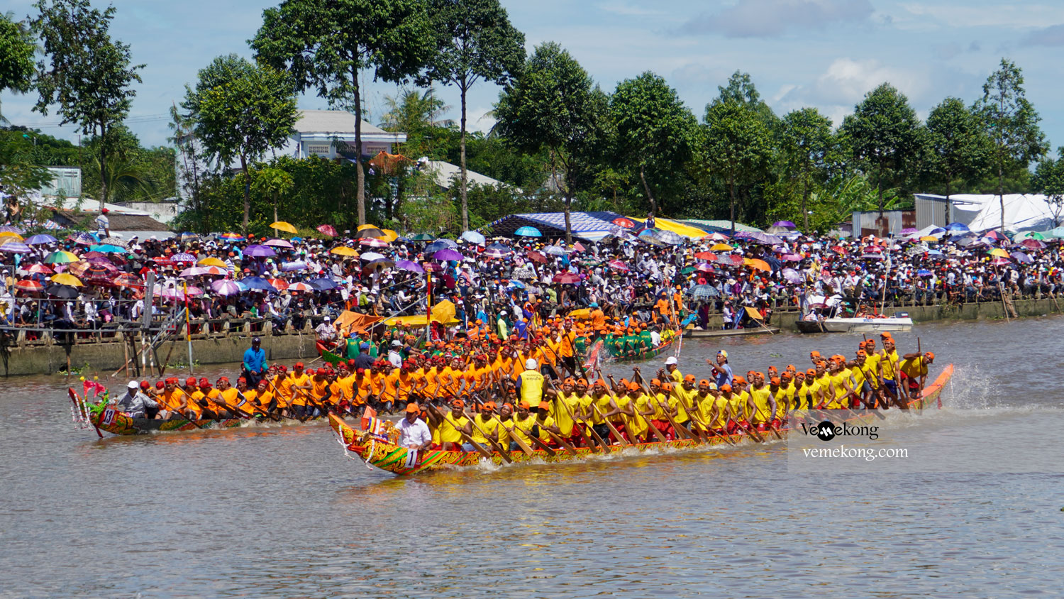 Ghe Ngo Boat Race Festival – A Must-See Soc Trang Festival