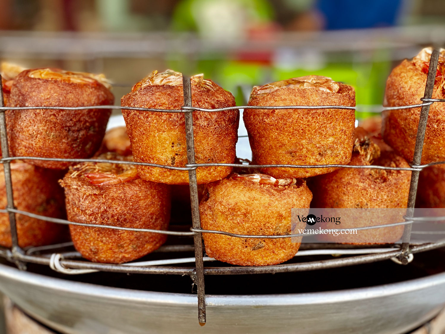 Cong Cake (Banh Cong) – Soc Trang’s Best Street Food