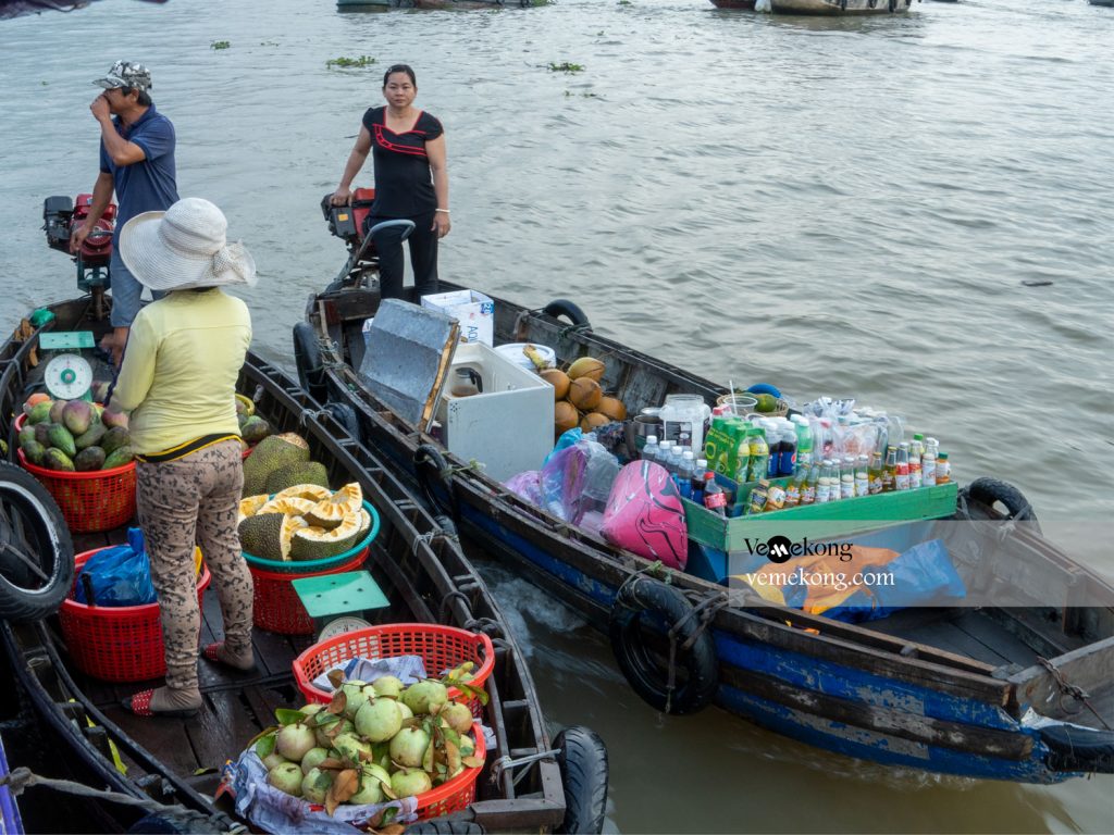 cai rang floating market day tour