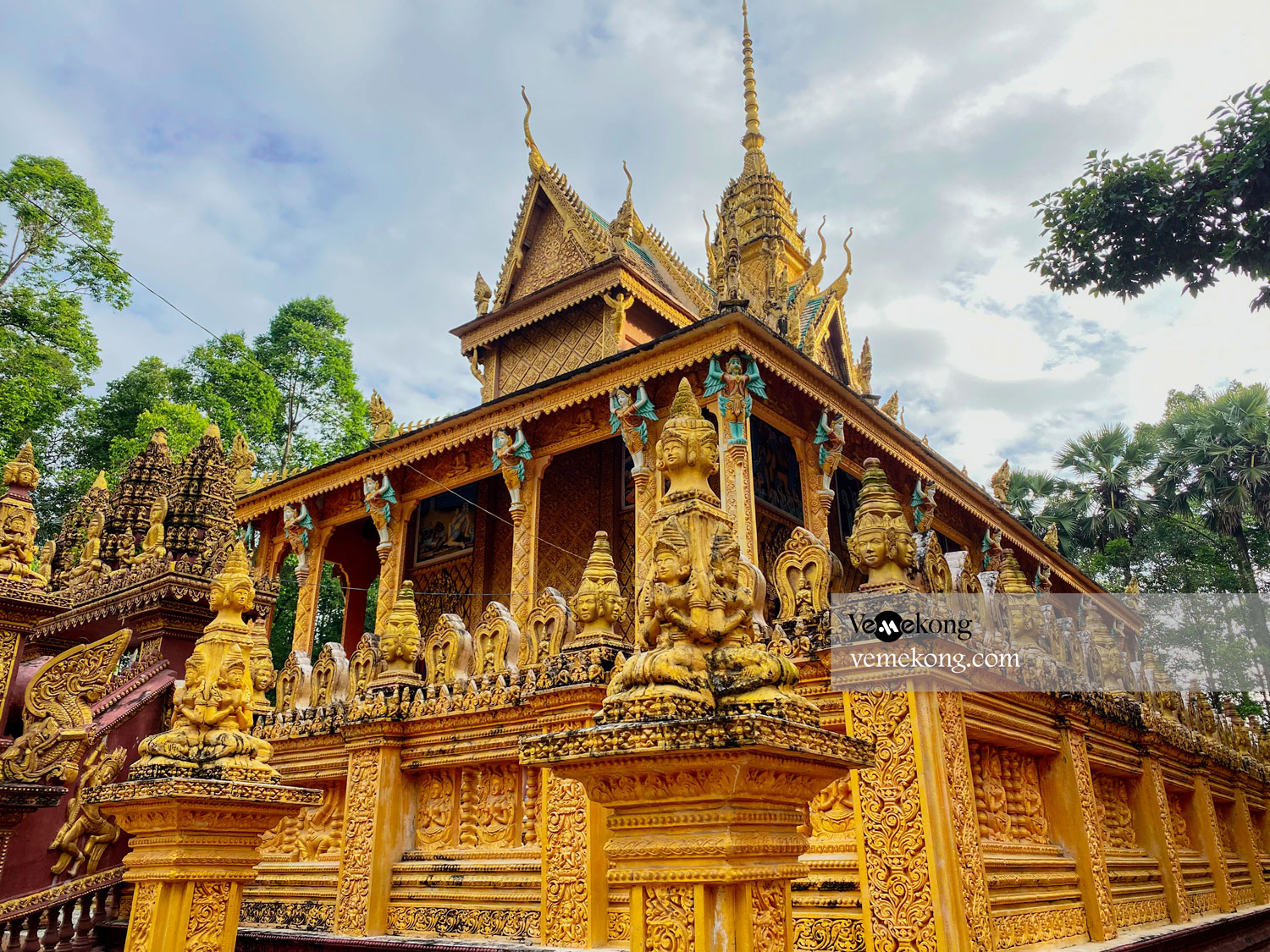 Phu Ly Khmer Pagoda – A Must-see Vinh Long Hidden Gem