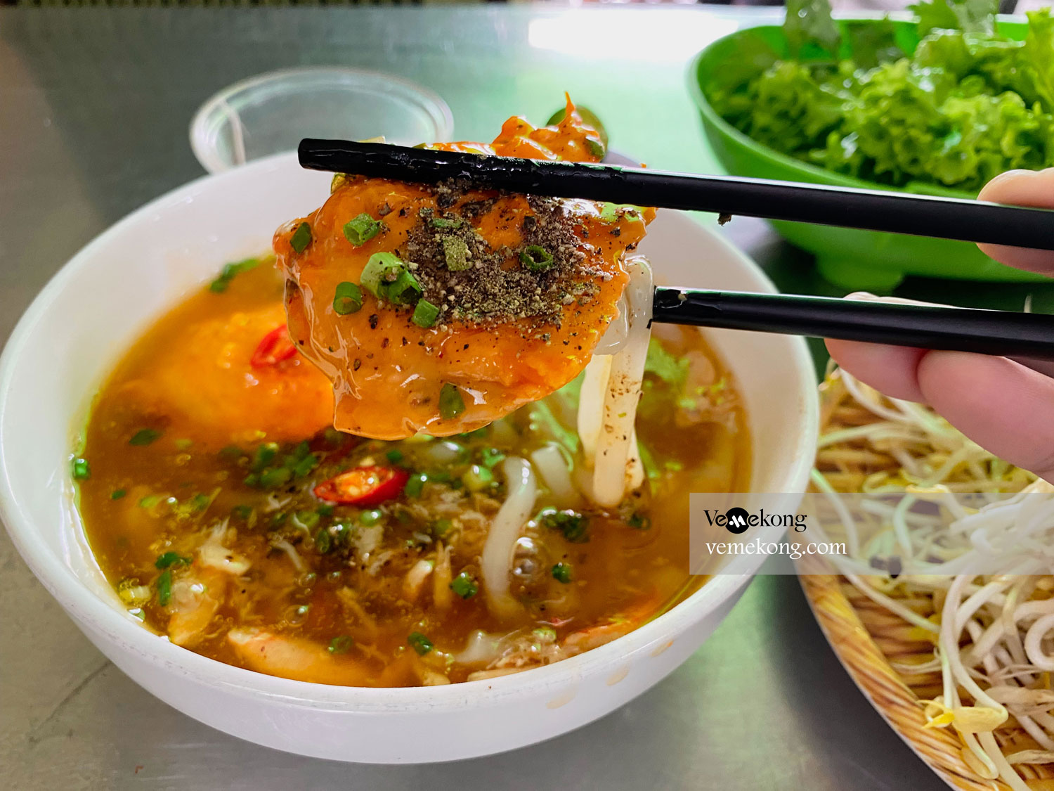 Spider crab cake soup – Eat Best Food in Ha Tien, Kien Giang
